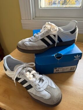 adidas Women's Samba OG sz 10